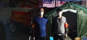 市文旅集團一線戰(zhàn)“疫”之：黨旗飄揚在門外，黨旗扎根在心里，53歲和35歲黨員成絕佳搭檔